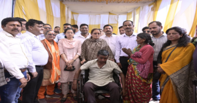 कैबिनेट मंत्री ने बहुउद्देशीय शिविर में सुनी शिकायतें, अधिकांश का मौके पर निस्तारण